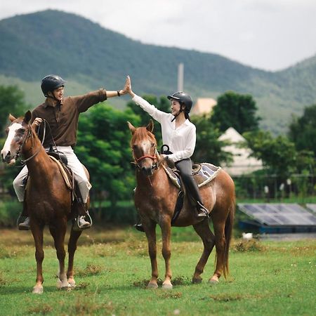 Oon Valley Farm Stay San Kamphaeng Dış mekan fotoğraf