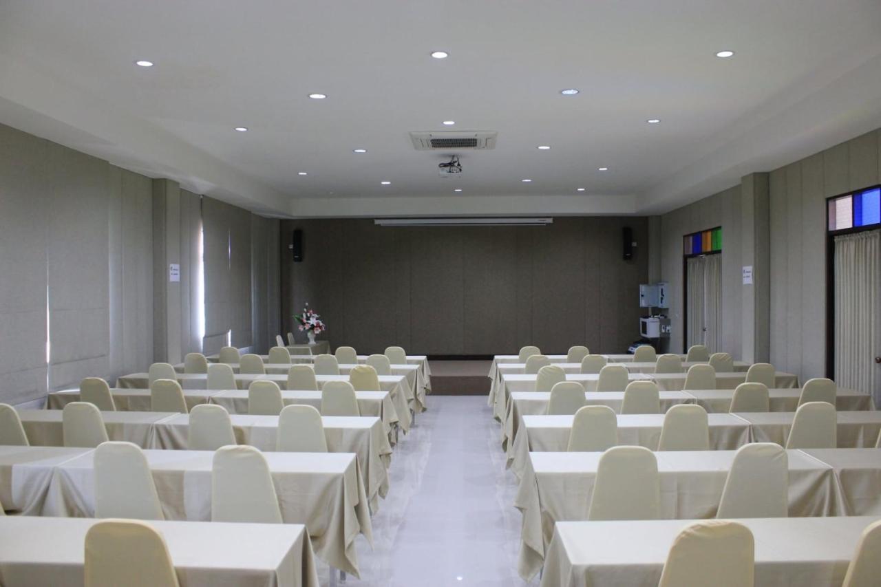 Oon Valley Farm Stay San Kamphaeng Dış mekan fotoğraf