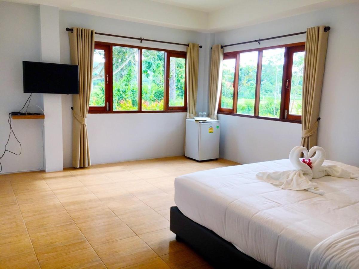 Oon Valley Farm Stay San Kamphaeng Dış mekan fotoğraf