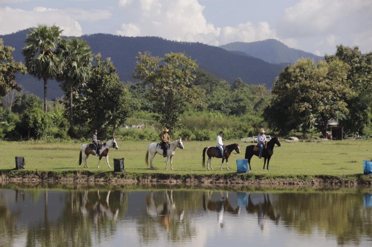 Oon Valley Farm Stay San Kamphaeng Dış mekan fotoğraf